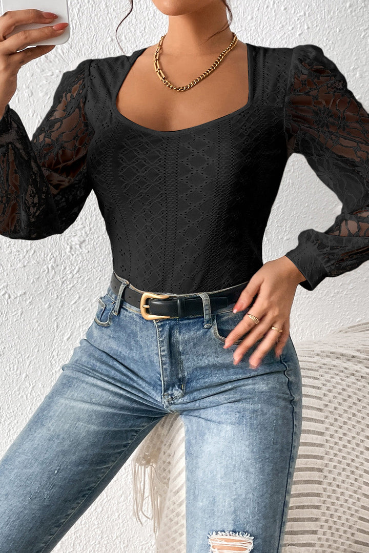 Stilla | Spids-langærmet-bodysuit