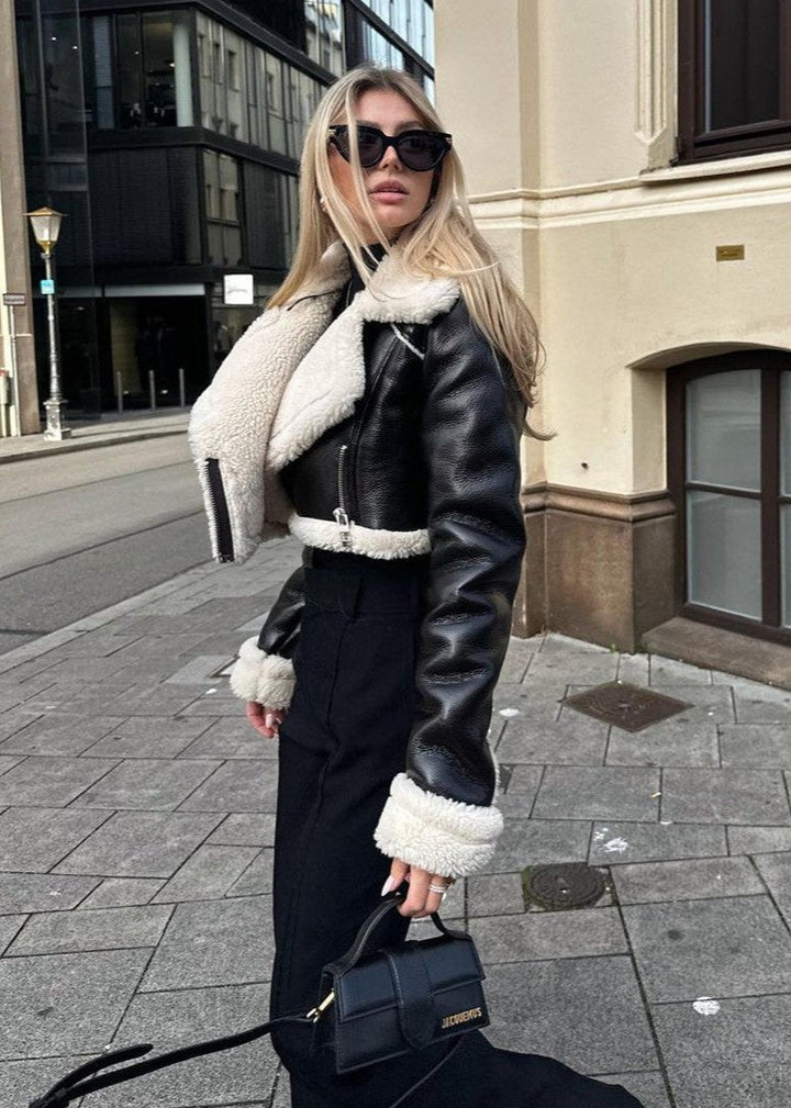 Stilla | Sherpa Trim Læderjakke - Kort lynlåsstil