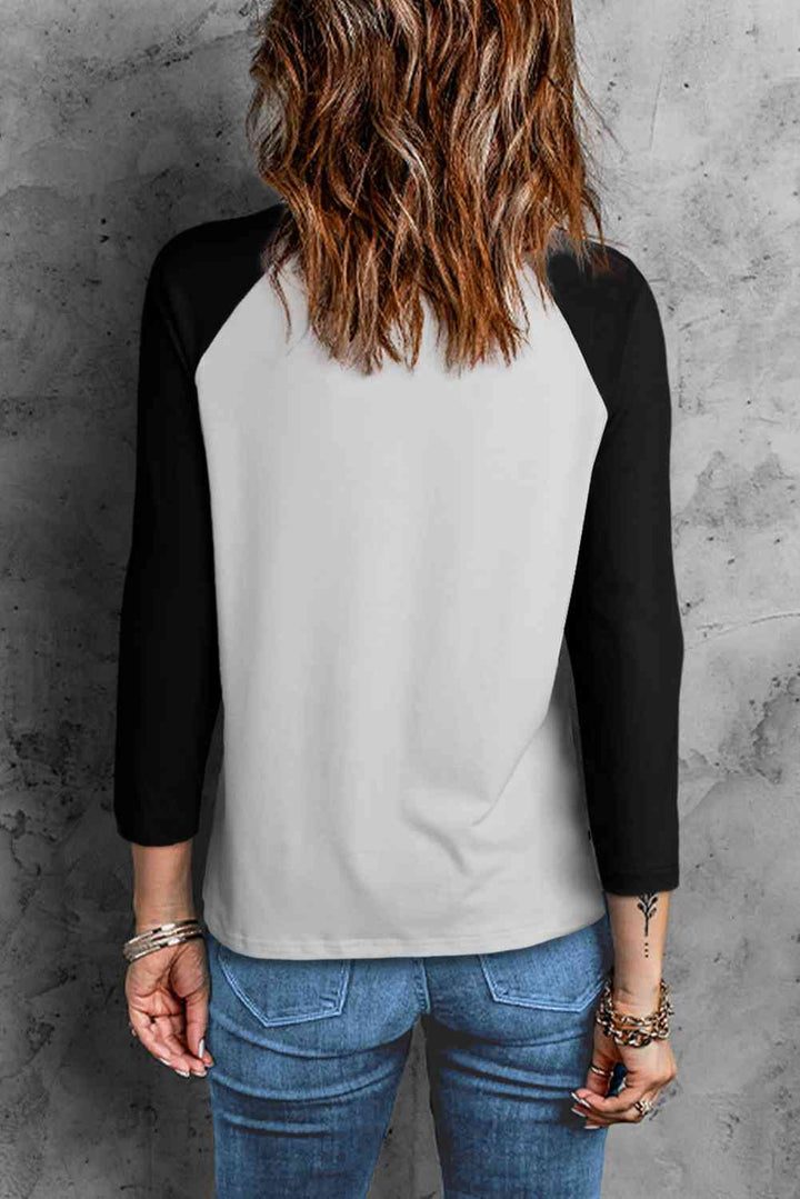 Stilla | Træ Grafik Rund Hals T-shirt