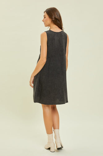Stilla | Plus Size Texture V-hals Ærmeløs Flare Mini Kjole