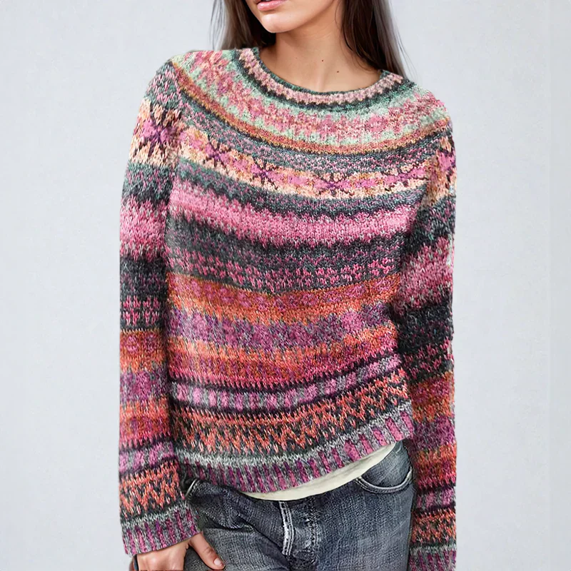 Stilla | Stribet strikpullover til damer i moderne stil