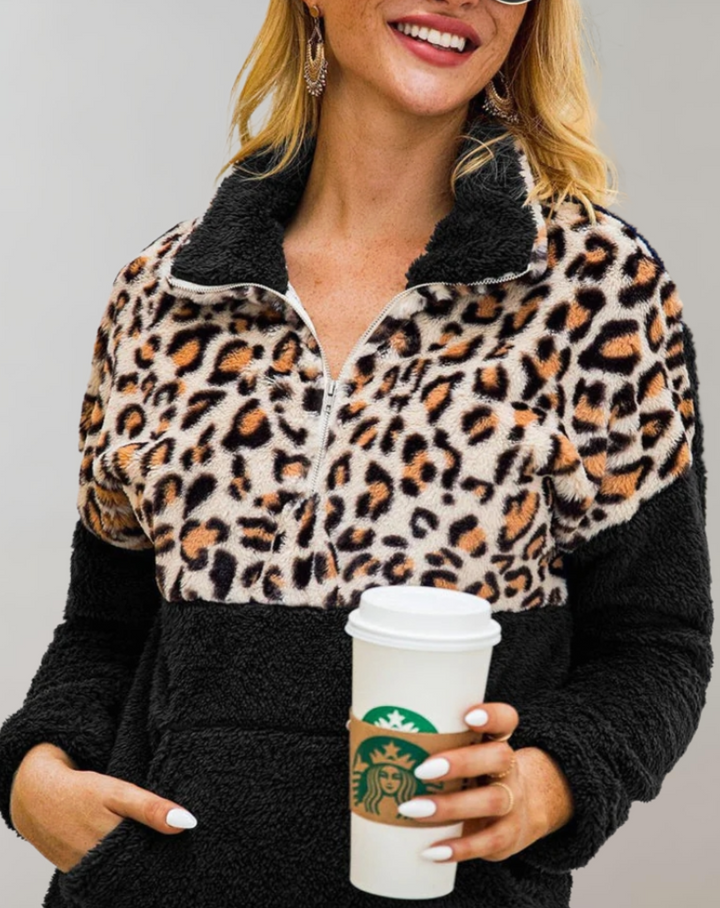 Stilla | Elegant Pullover Til Kvinder I Kunstpels Med Leopardmønster