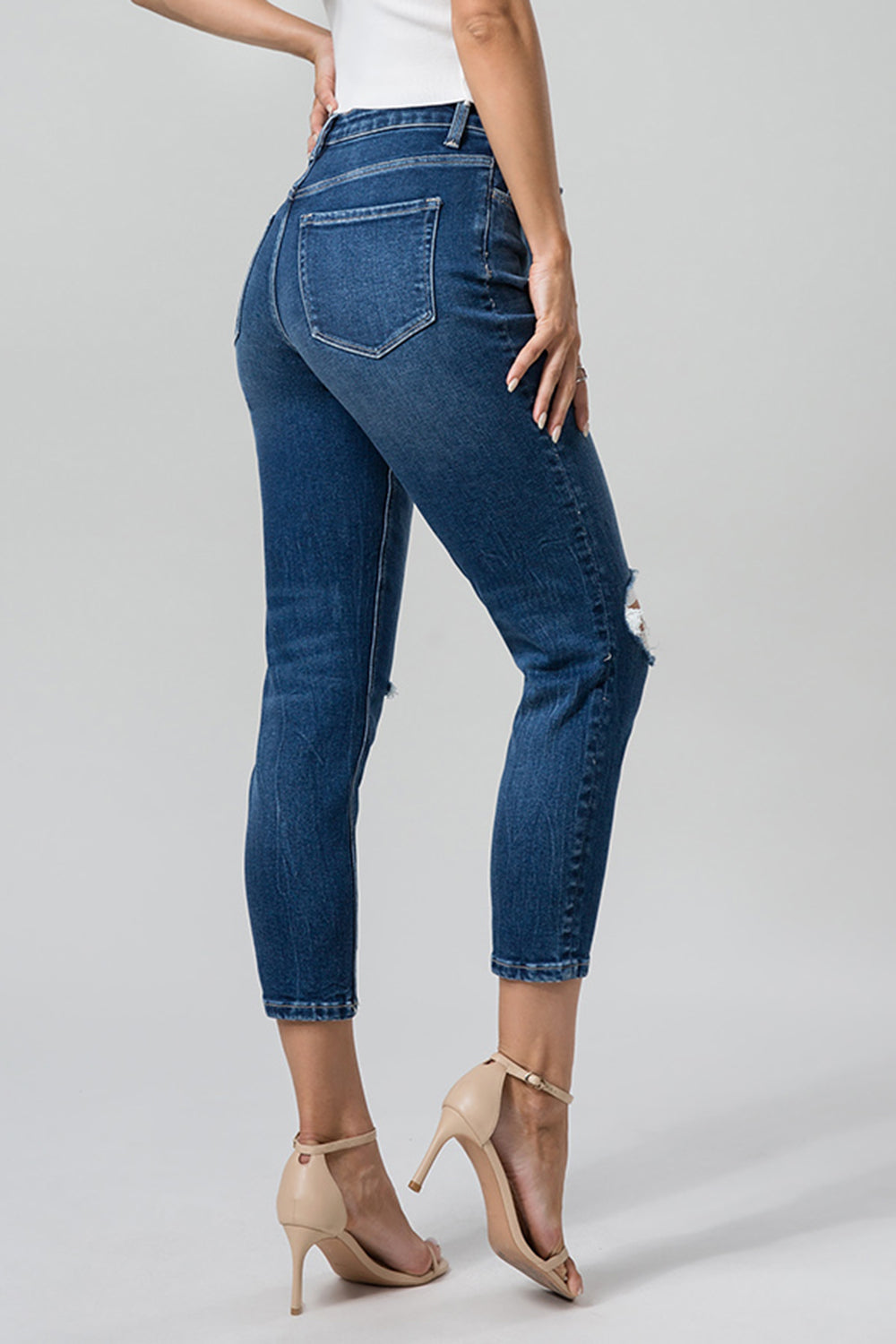 Stilla | Full Size Høj Talje Distressed Vasket Cropped Mom Jeans