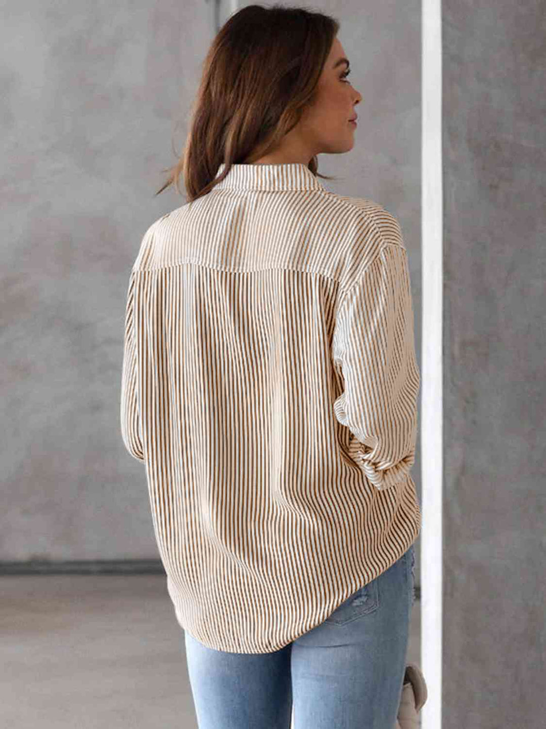 Stilla | Kravebluse med lomme
