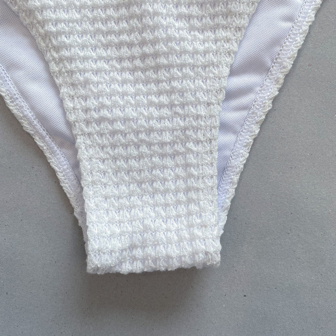 Stilla | Bikini top E Elegant trusse