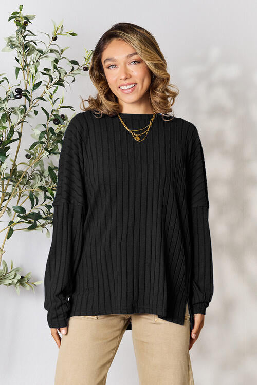 Stilla | Bae Full Size Ribbet Rund Hals Slids Strik Top