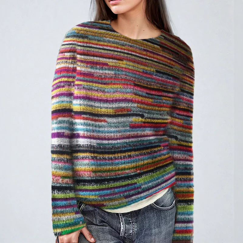 Stilla | Stribet strikpullover til damer i moderne stil