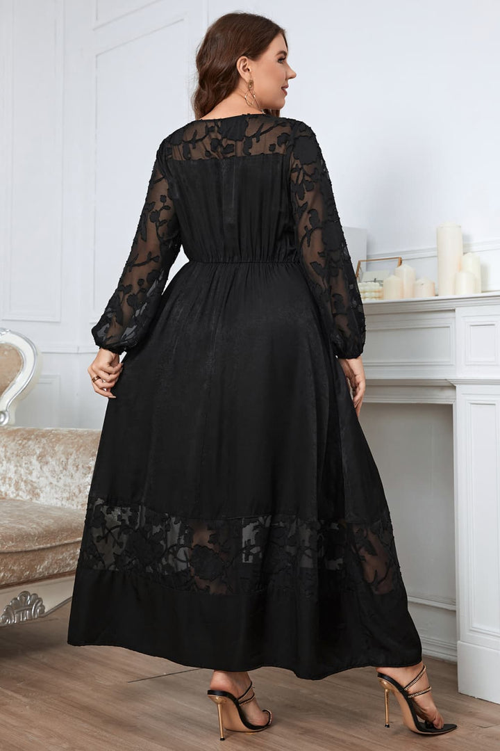 Stilla | Melo Apparel Plus Size Broderi Rund hals Lange ærmer Maxi kjole