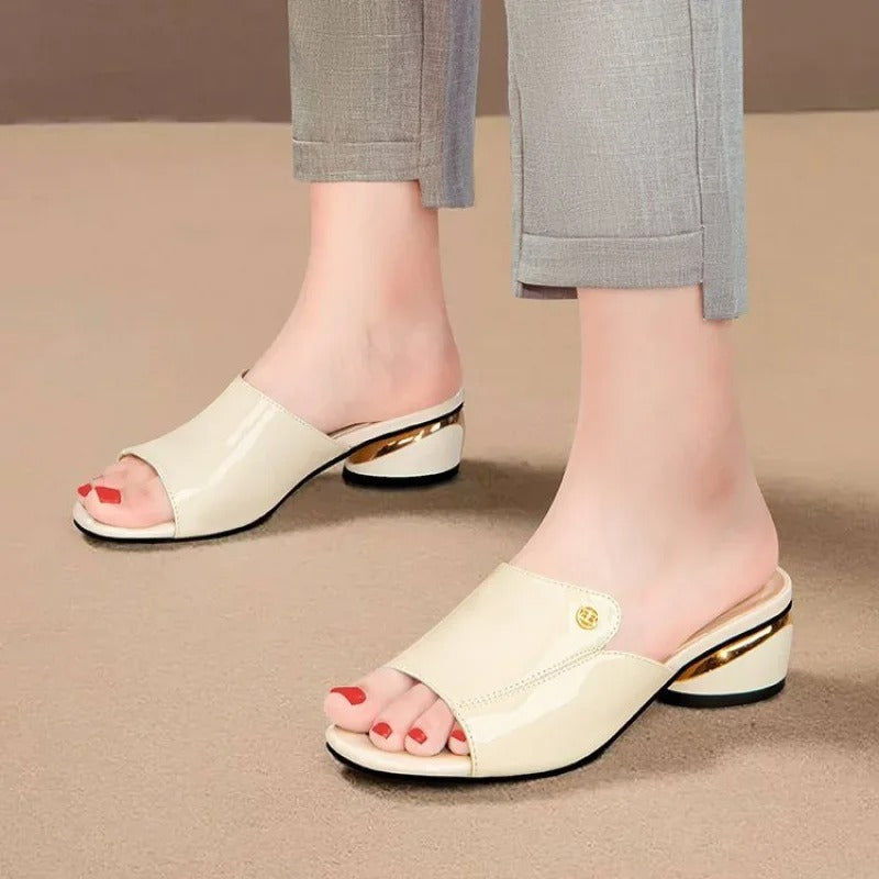 Skovae | Elegante Pantolette med Glinsende Finish