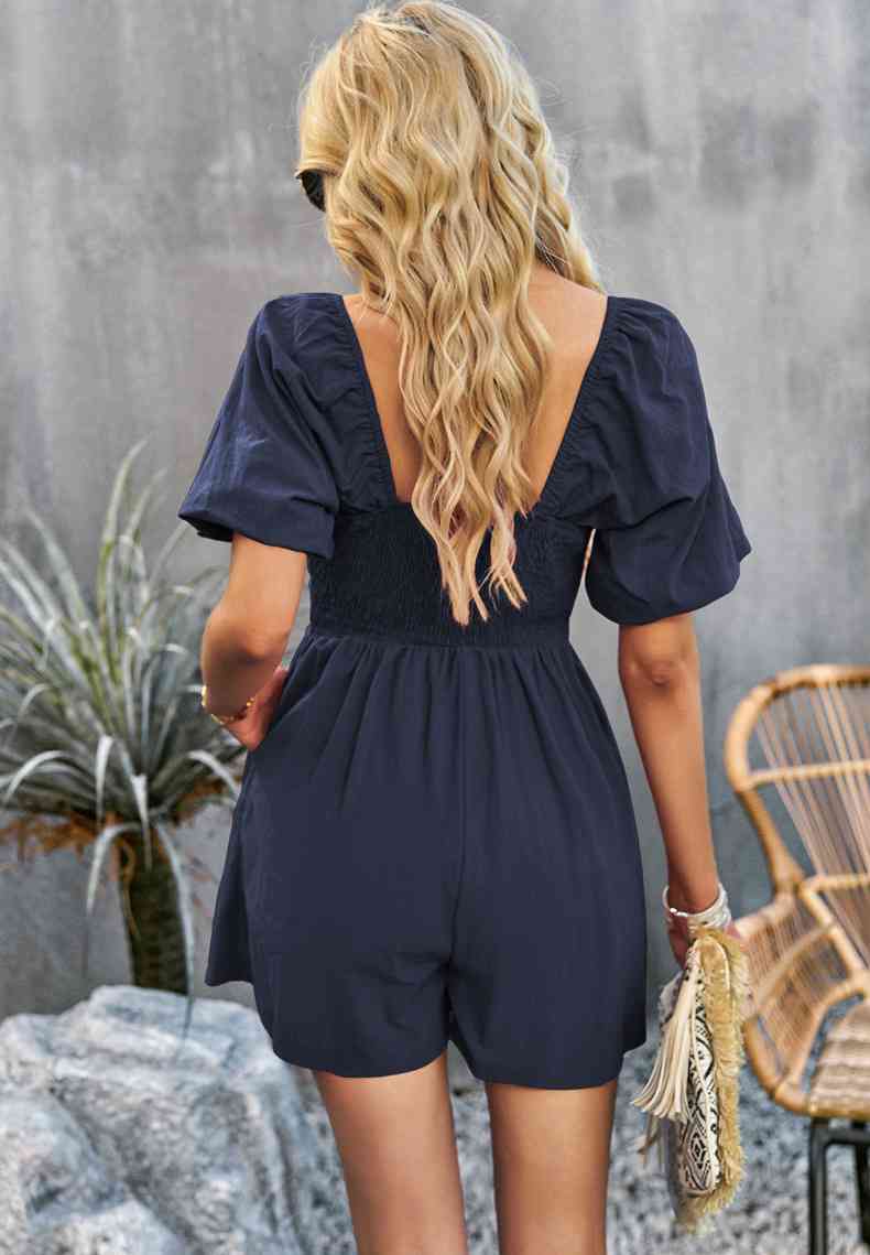 Stilla | Hals Kortærmet Smocked Romper