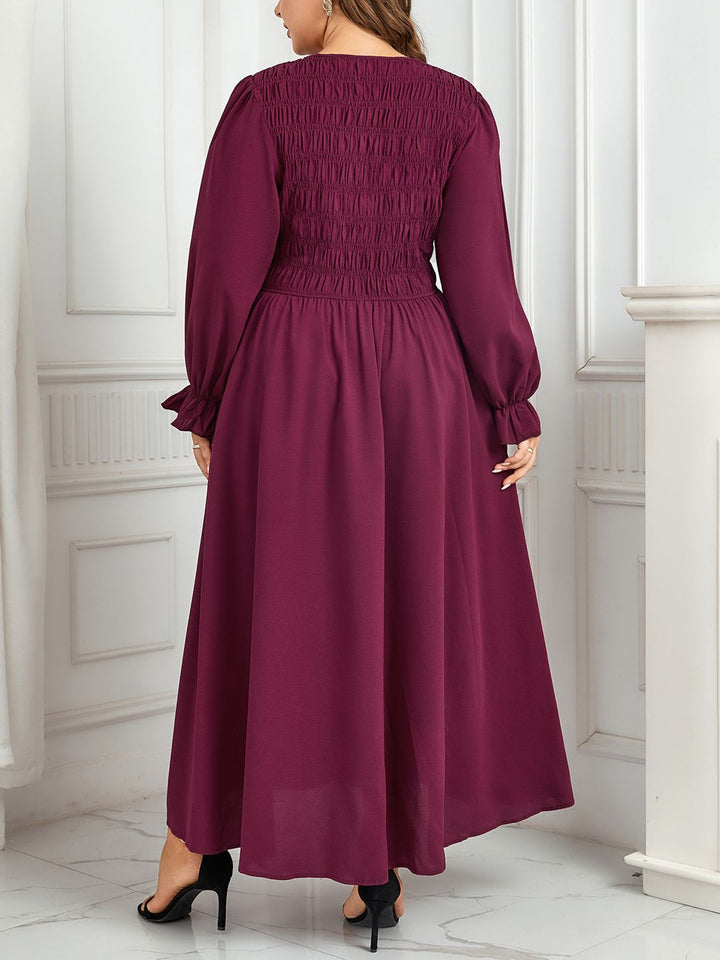 Stilla | Størrelse Flounce Ærme Smocked Maxi Kjole