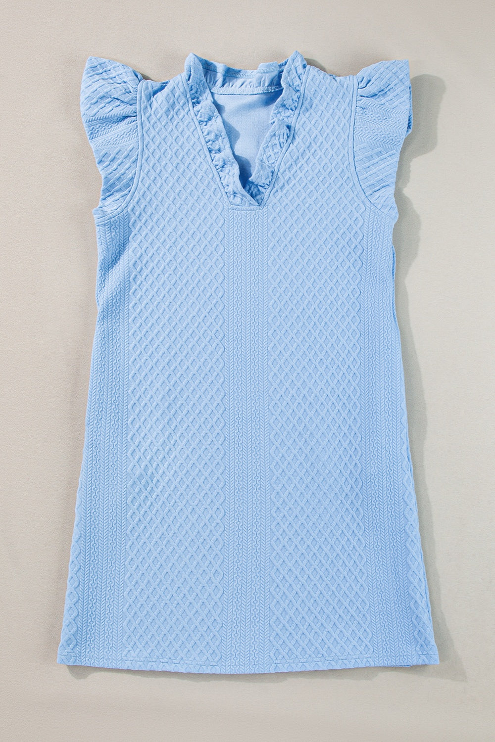 Stilla | V-hals cap sleeve mini kjole