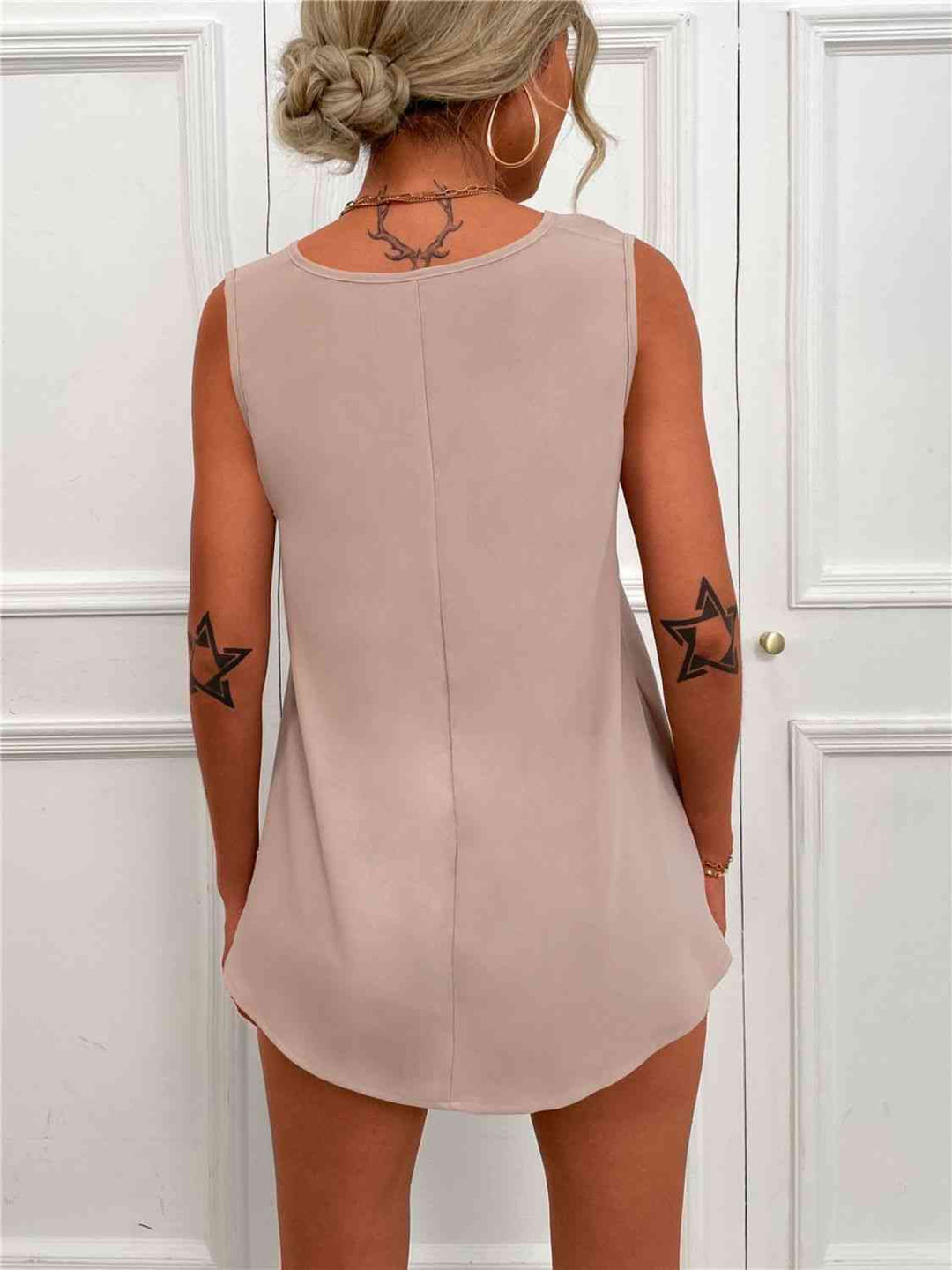 Stilla | V-hals Buekant Tunika Tank