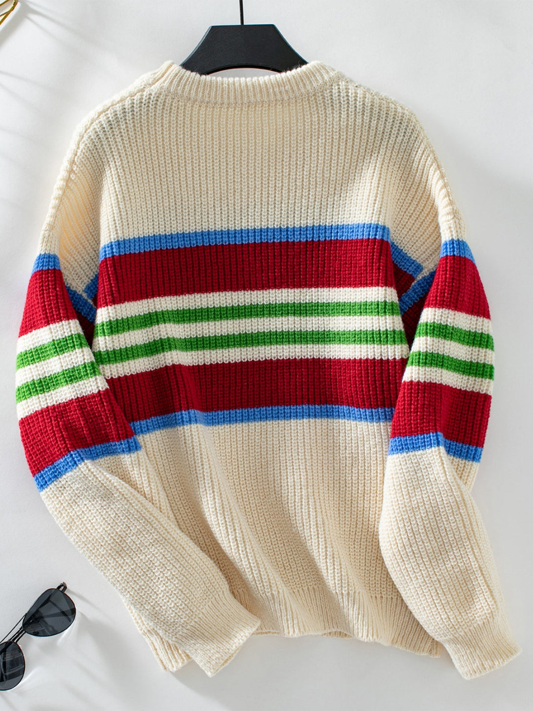 Stilla | Pullover med lange ærmer og kontrasterende striber og rund halsudskæring