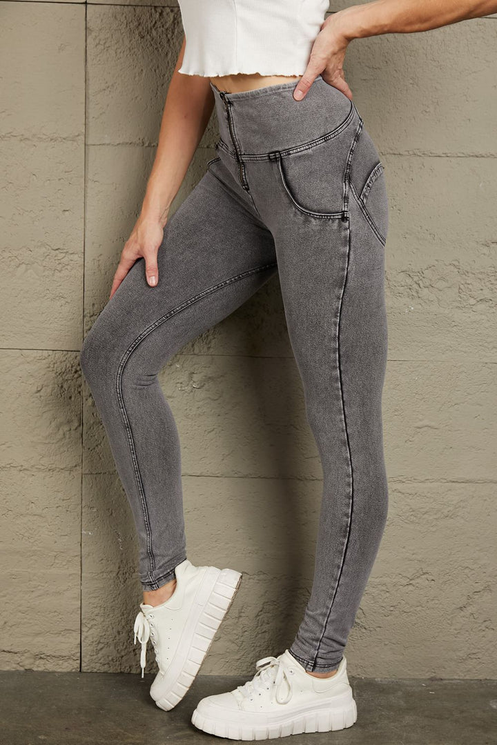 Stilla | Lynlås Lukning Skinny Jeans med Lommer