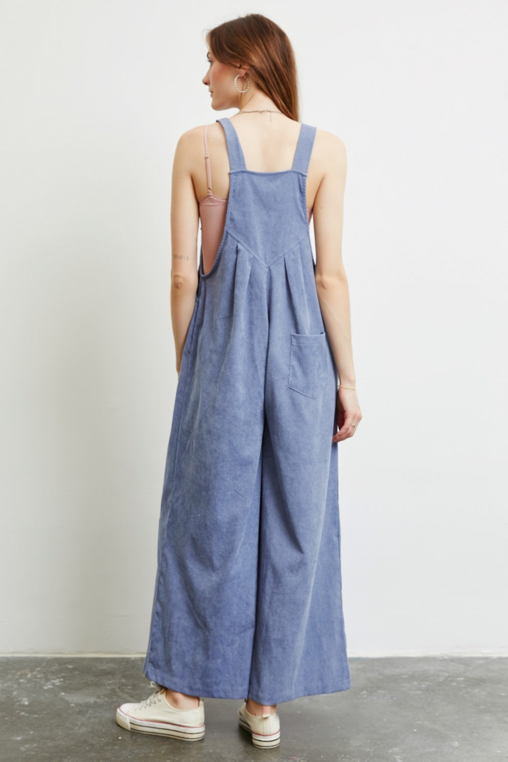 Stilla | Full Size Wide Leg Overalls Med Lommer