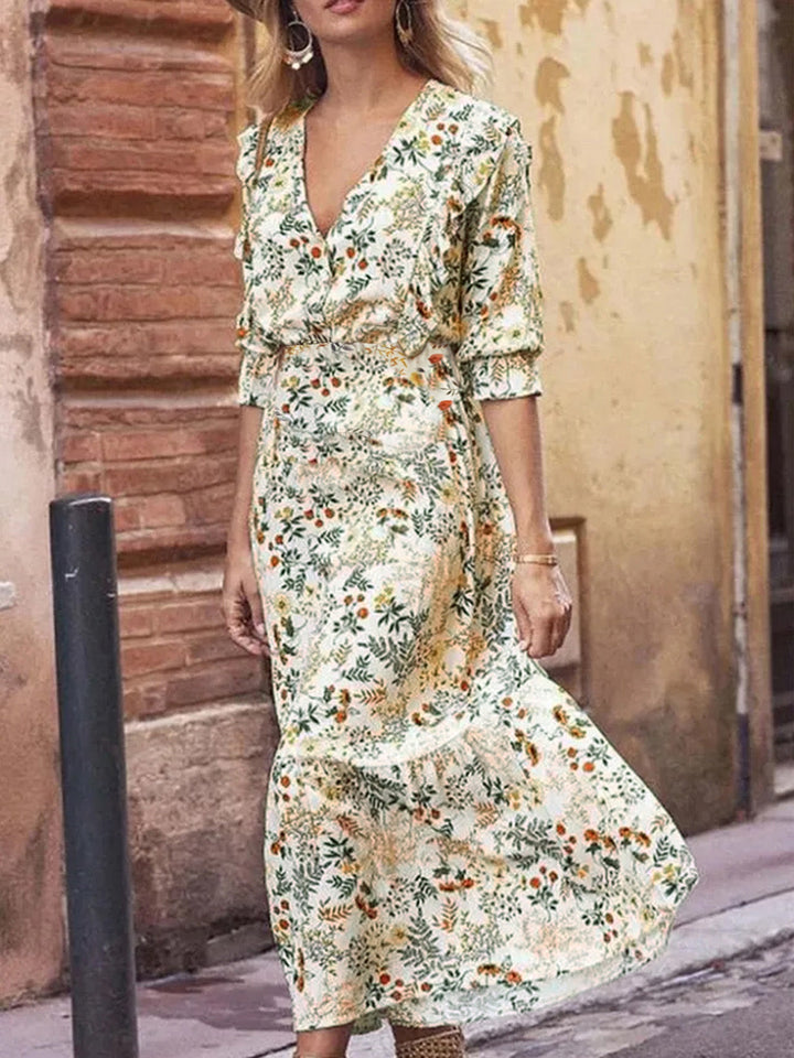 Stilla | Cutout Flounce Sleeve Dress