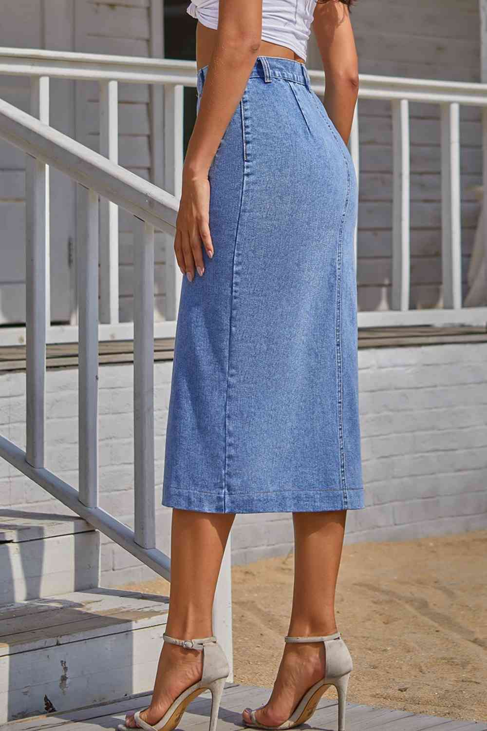 Stilla | Knap Denim Skirt