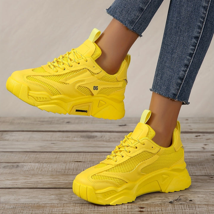 Stilla | Plateau-sneaker i mesh
