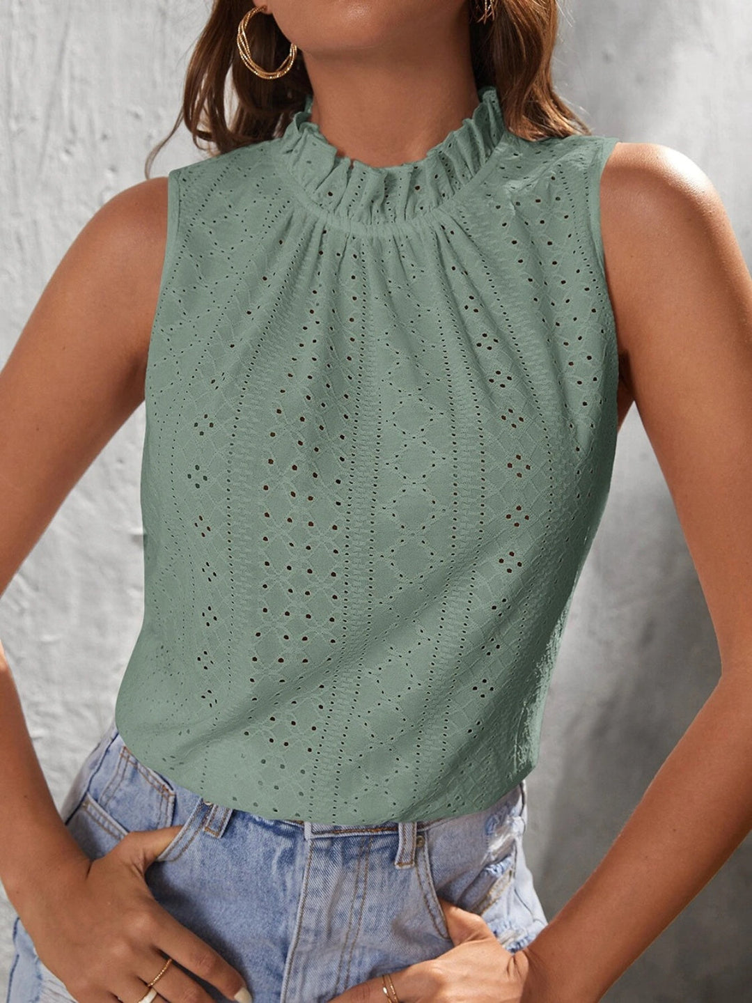 Stilla | Eyelet Mock Neck Tank
