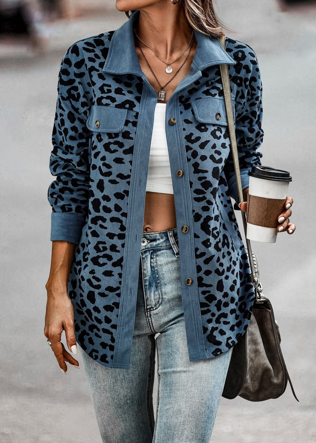 Stilla | Stilfuld Leopardjakke Med Moderne Snit