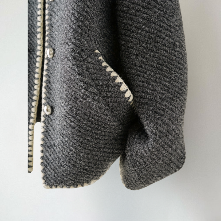 Stilla | Stilfuld Letvægts Strik Cardigan til Lagdeling