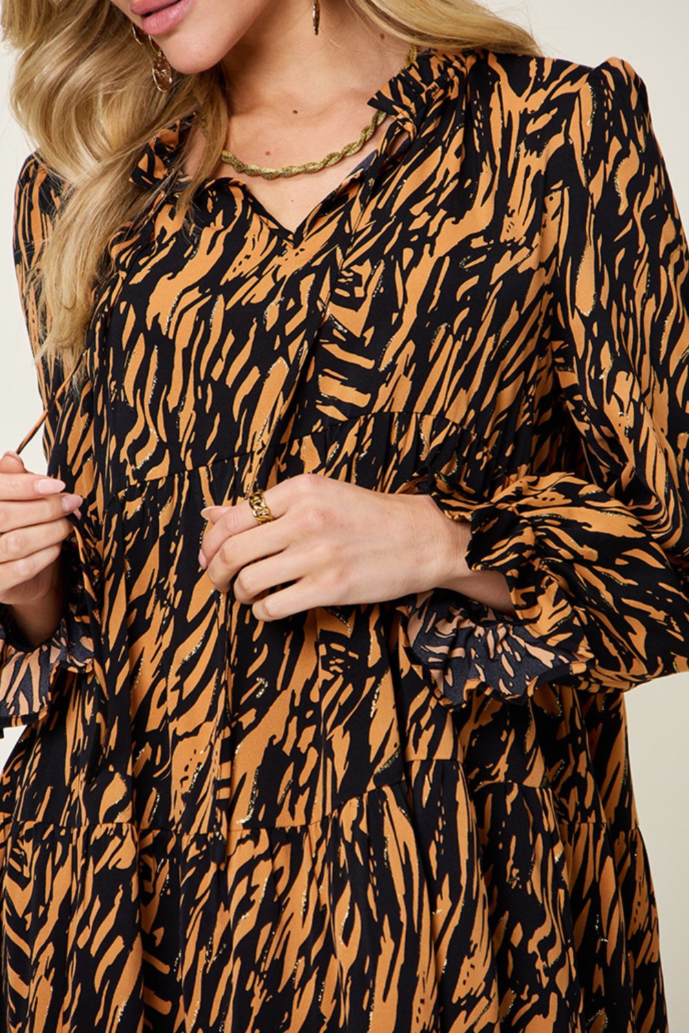 Stilla | Tag Full Size Printed Ruffle Hem Langærmet Kjole