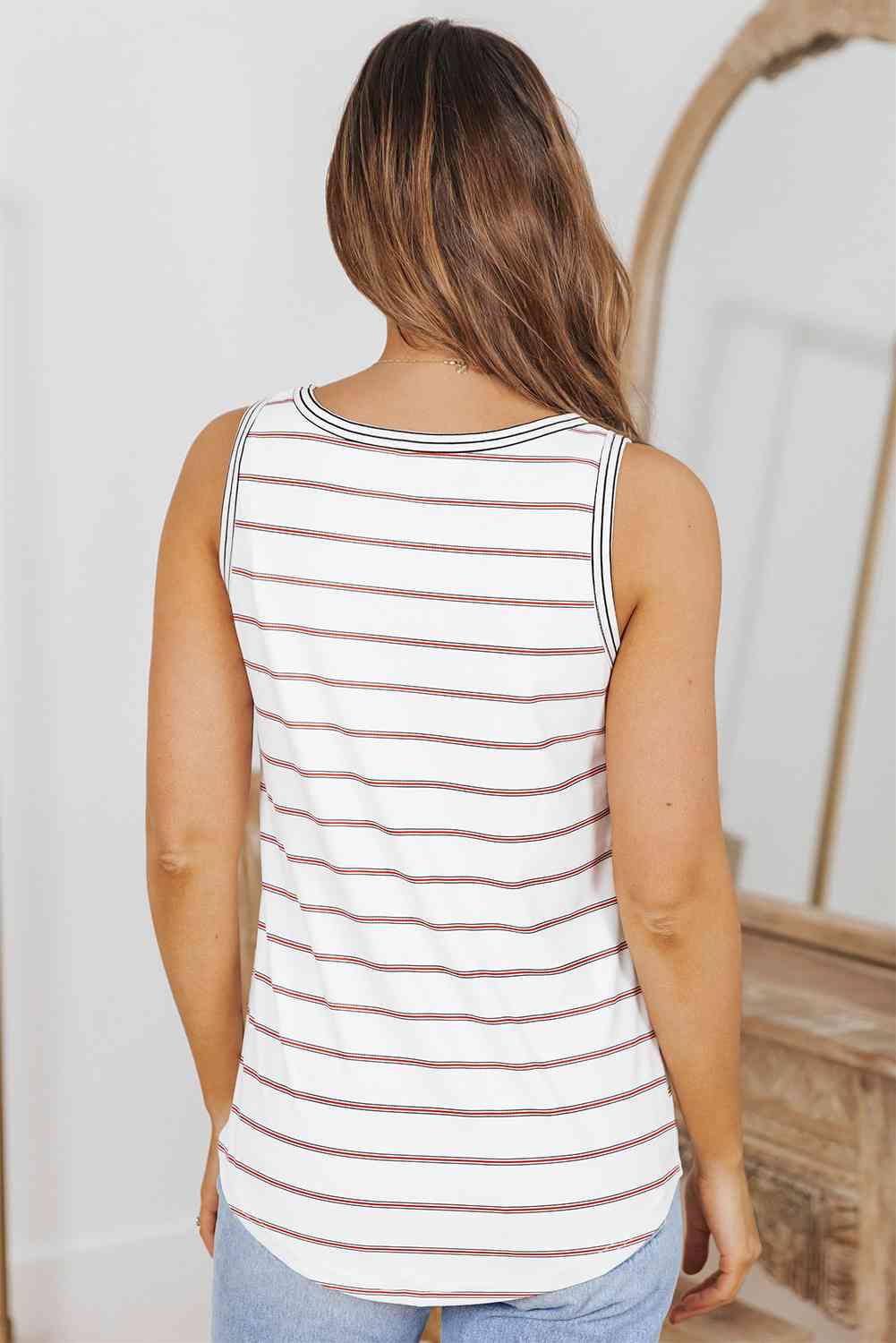 Stilla | Knapper Tank