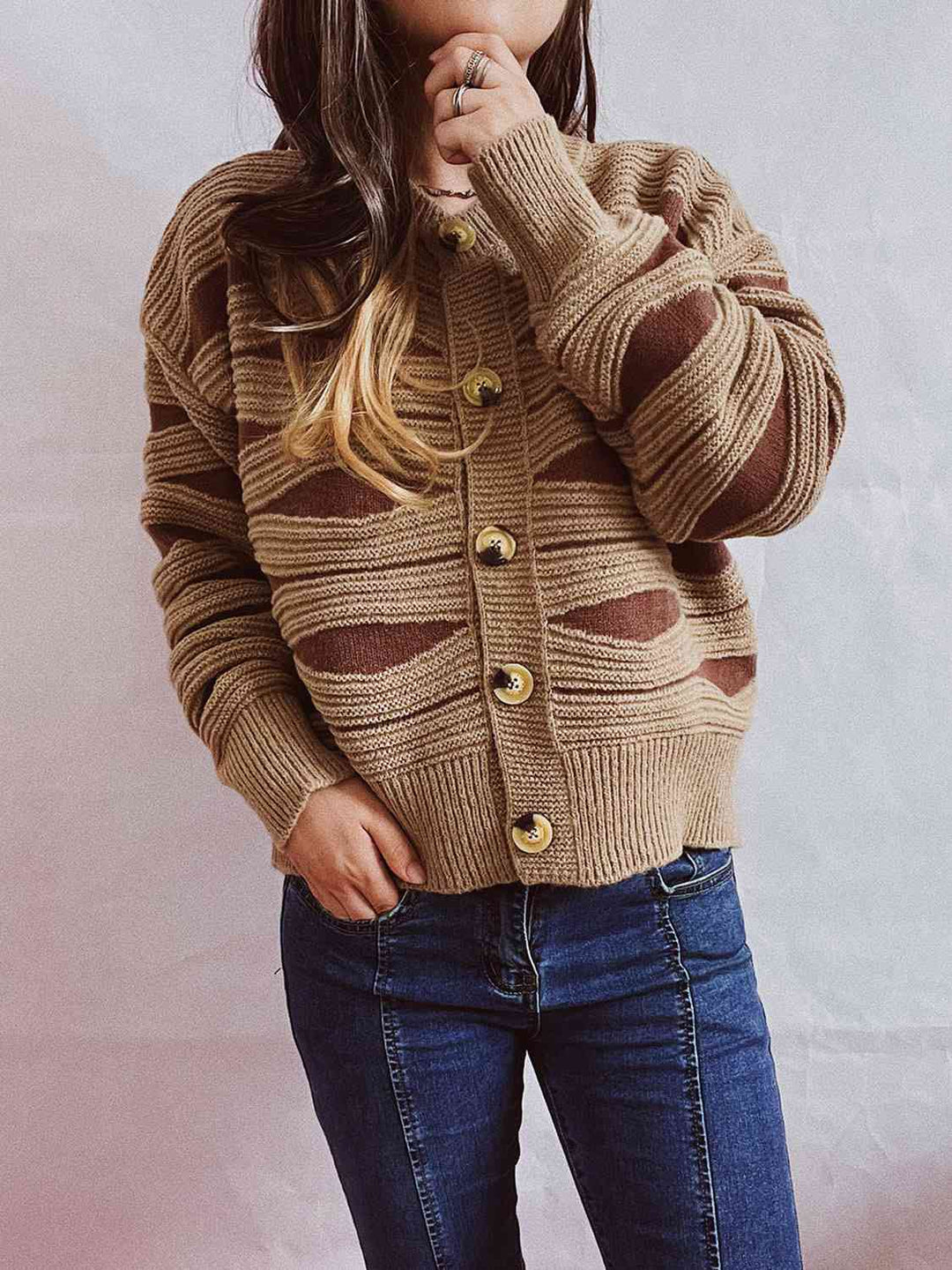 Stilla | Block Knap Front Cardigan