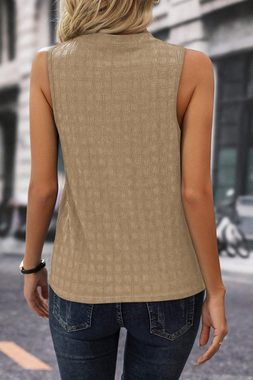 Stilla | Notched Tank