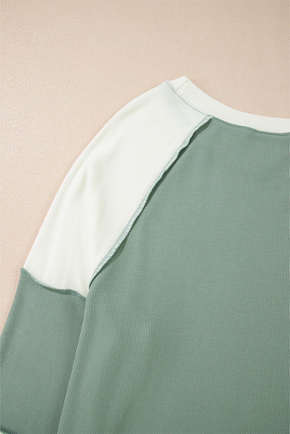 Stilla | Top med moderne og trendy look