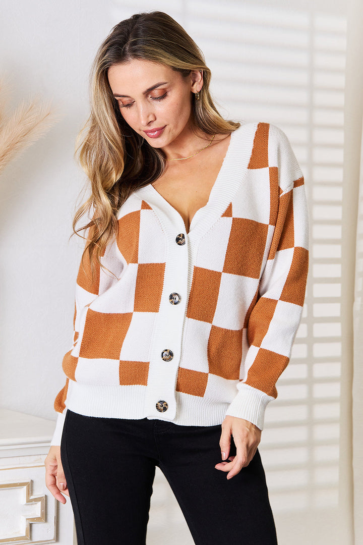 Stilla | Wings Double Take Button-Up V-Hals Drop Shoulder Cardigan