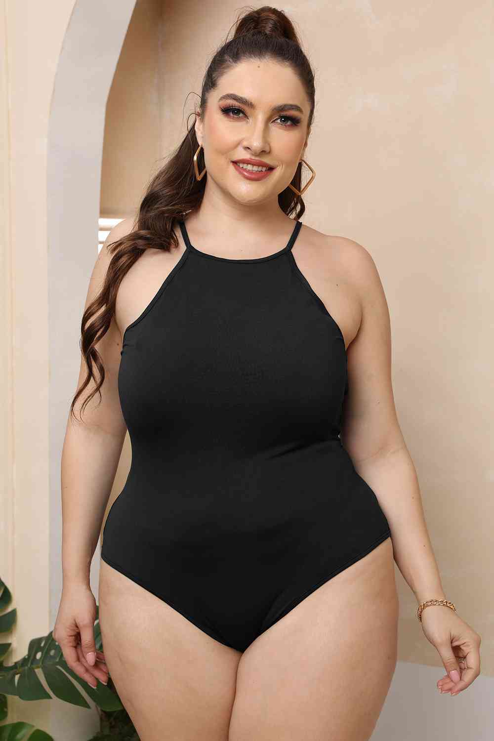 Stilla | Størrelse Halterneck Spaghetti Strop Bodysuit