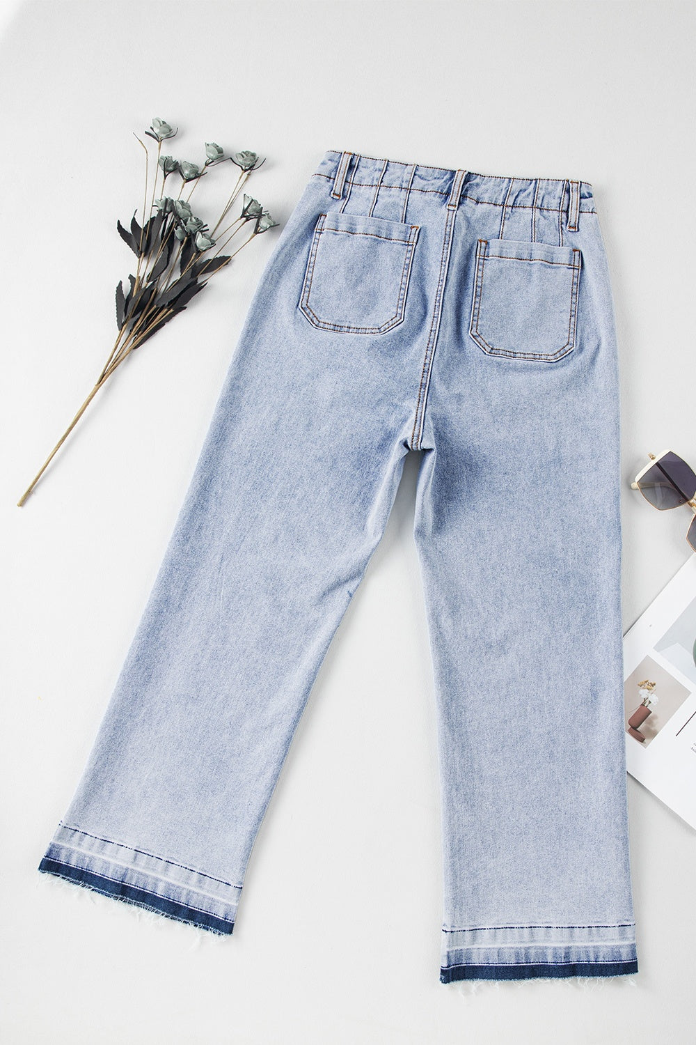 Stilla | Hem Straight Jeans med Lommer