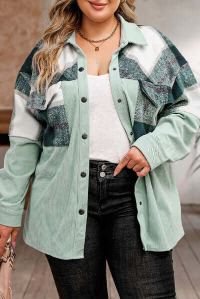 Stilla | Plus Size Karos Shacket Jakke til Damer