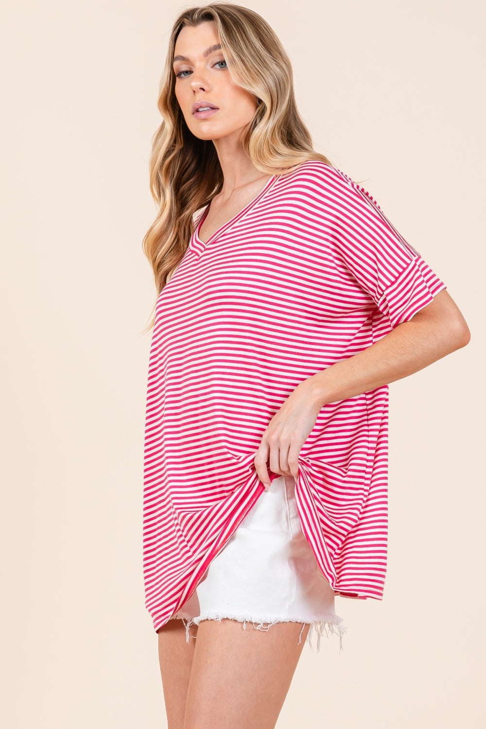 Stilla | Stribet V-Hals T-Shirt
