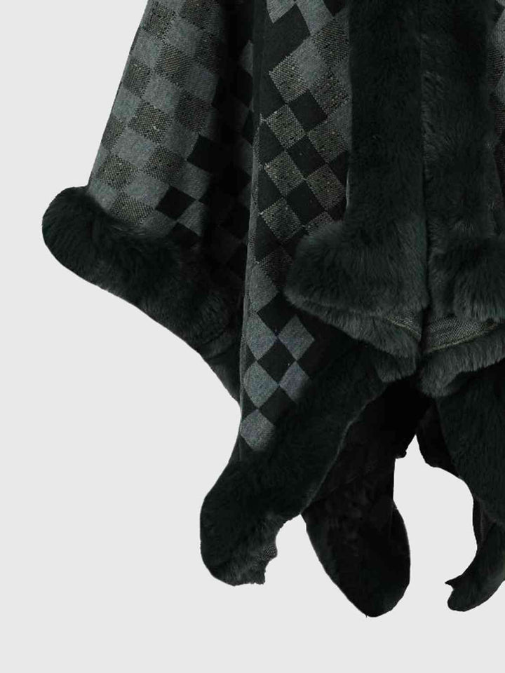 Stilla | Faux Fur Trim Poncho