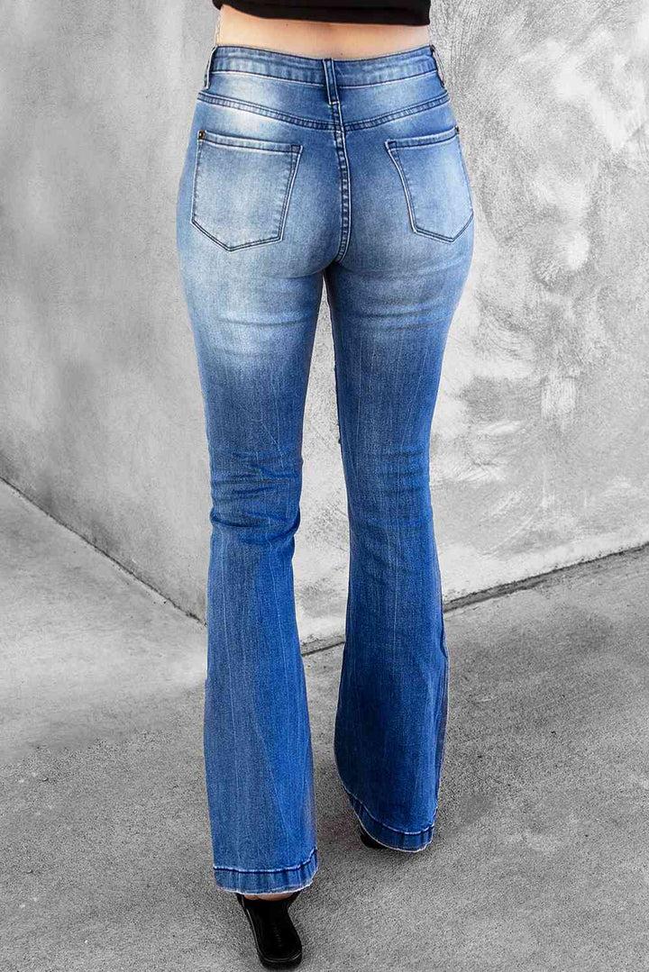 Stilla | Distressed Flare Leg Jeans Med Lommer