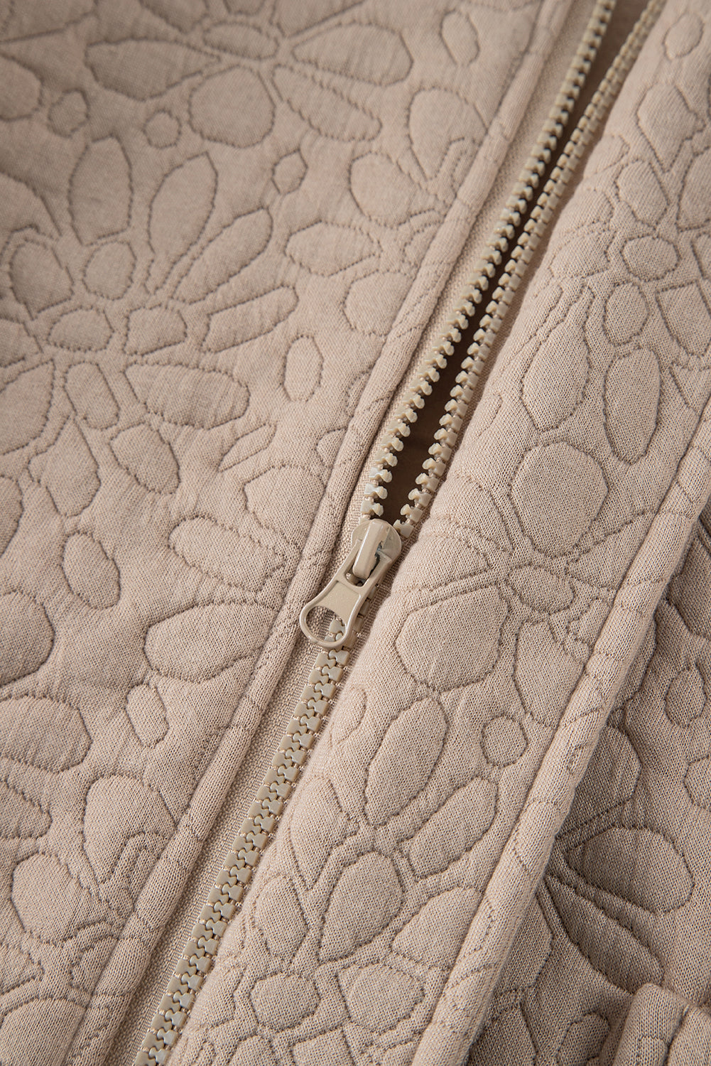 Stilla | Quiltet Jakke med Lynlås Polyester Let & Trendy