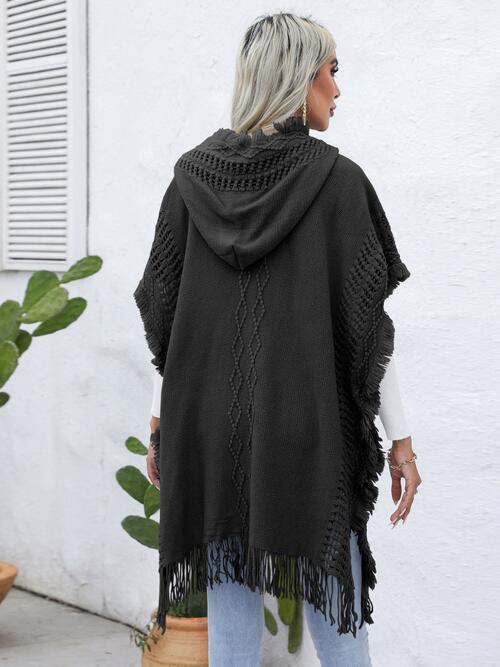 Stilla | Trim Knapperet Hætt Poncho