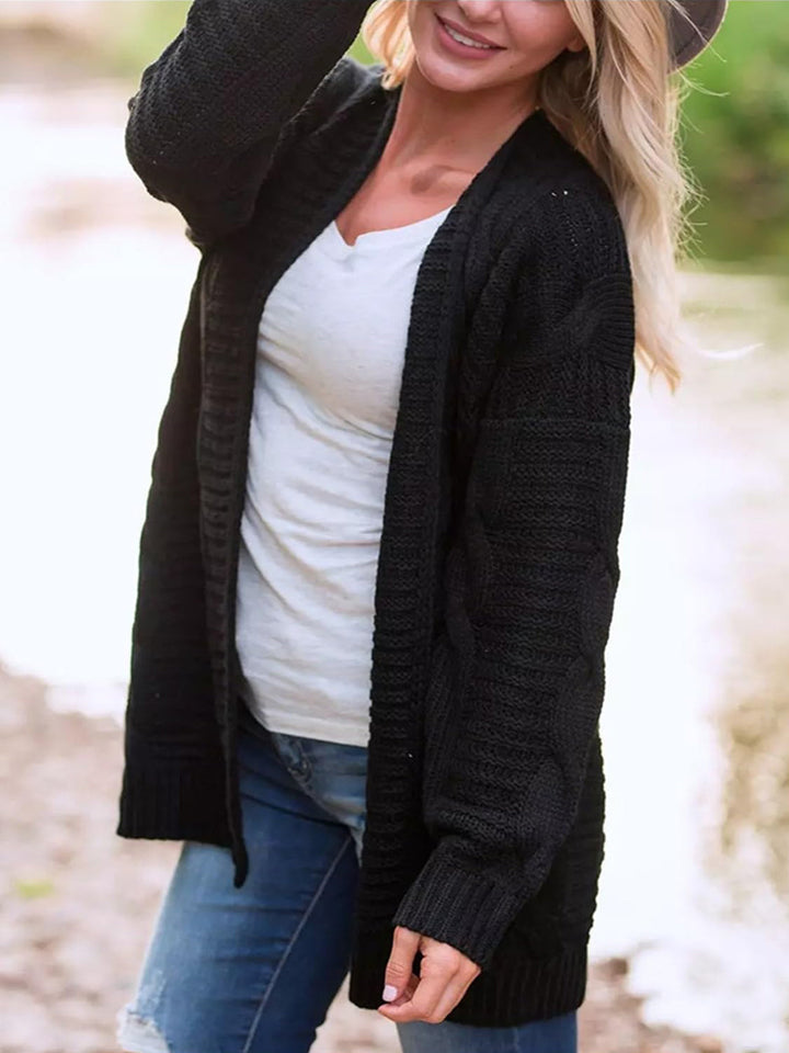 Stilla | Strikjakke Af Drejeflet Strik Med Åben Forparti og Lange Ærmer