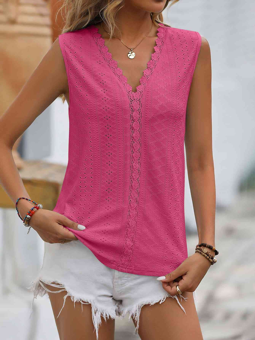 Stilla | Spliced Lace V-hals Udenærmelig Top