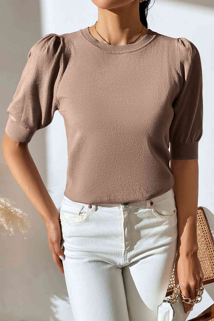 Stilla | Neck Puff Sleeve Strik Top