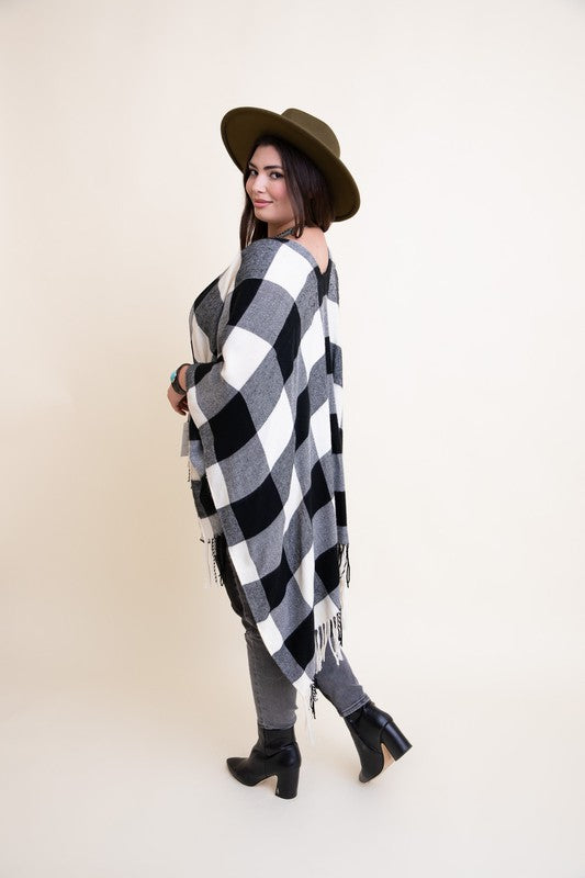 Stilla | Tjek Tassle Poncho