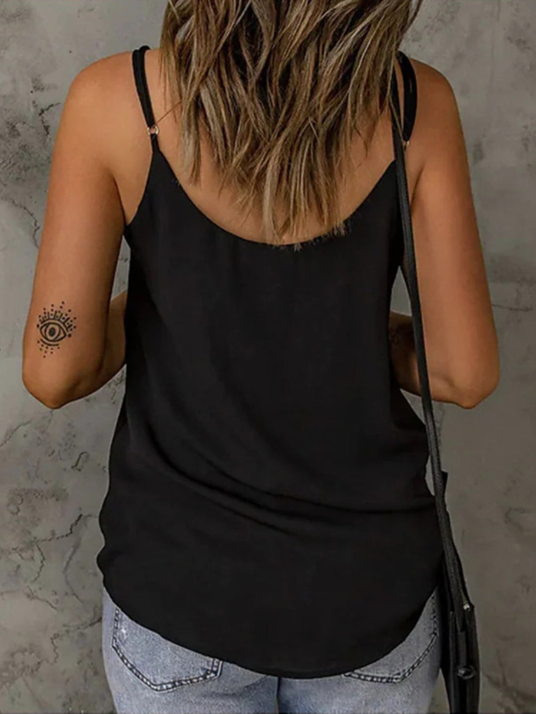 Stilla | Størrelse V-Hals Spaghetti Strop Cami