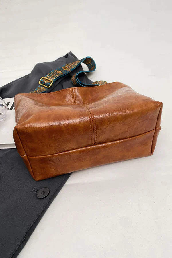 Stilla | Vinlæse Crossbody Taske