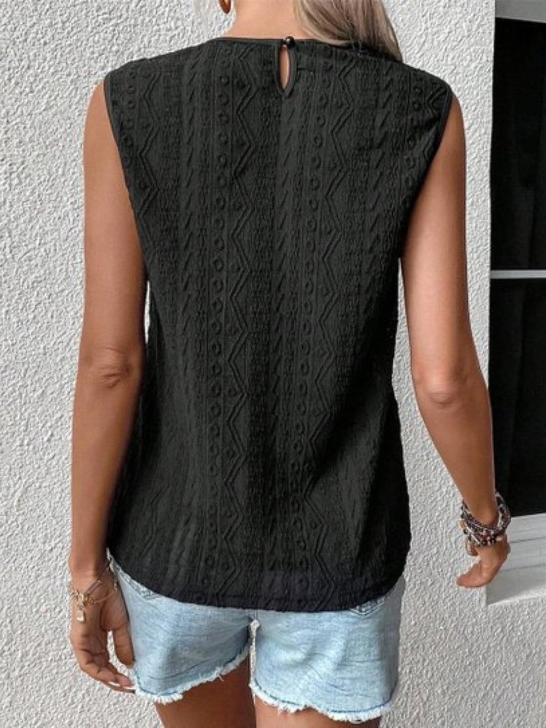 Stilla | Eyelet Ærmeløs Top