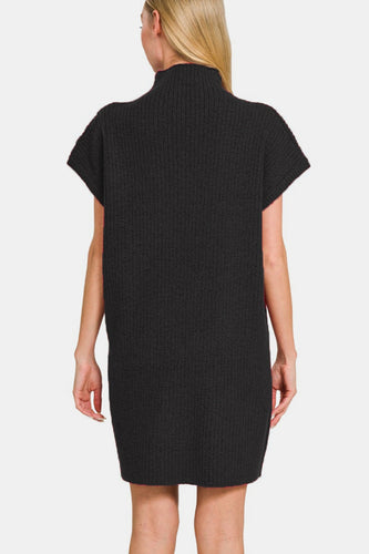 Stilla | Korte Ærmet Sweater Mini Kjole