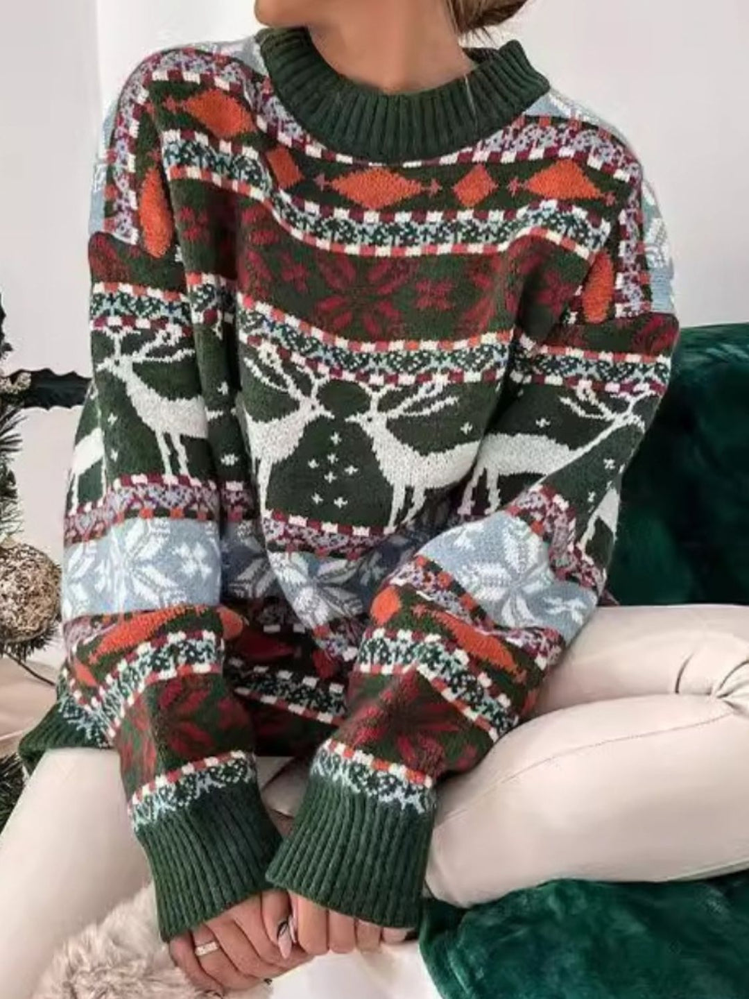 Stilla | Pullover med Rund Geometrisk Halslinje og Faldende Skuldre