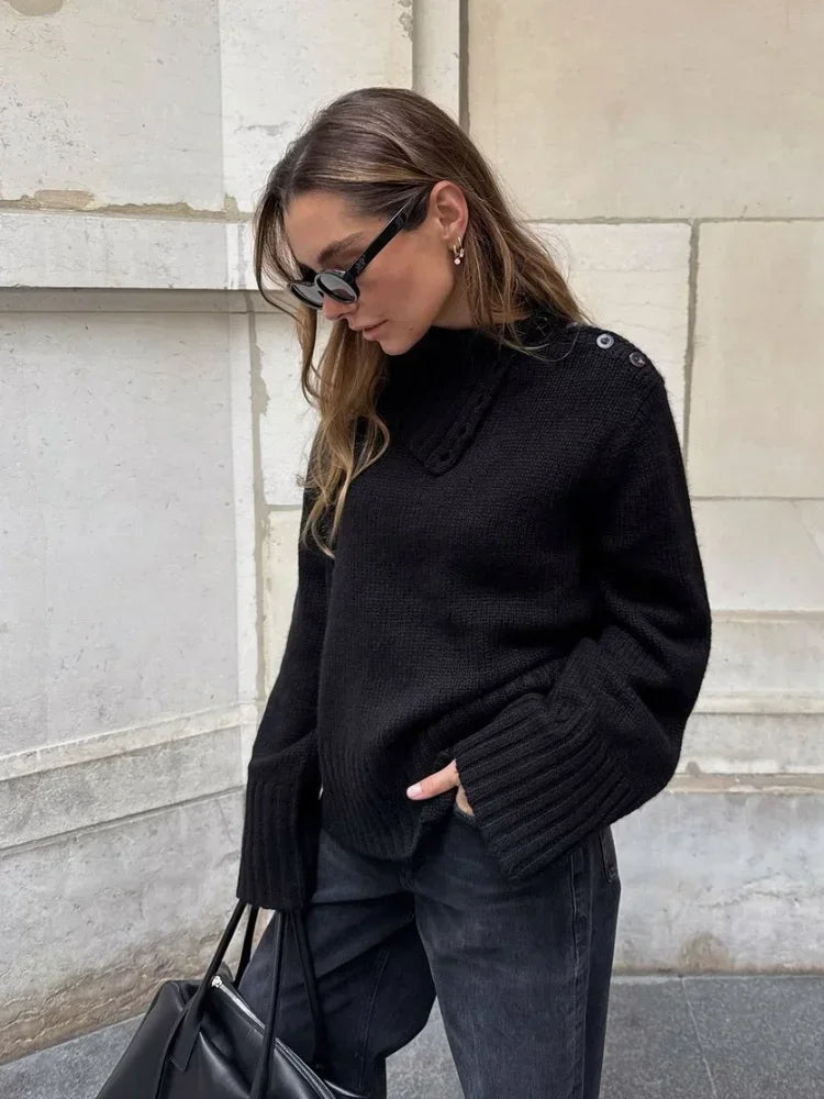 Stilla | Cozy Sweater med Knappet Ståkrave og Afslappet Pasform